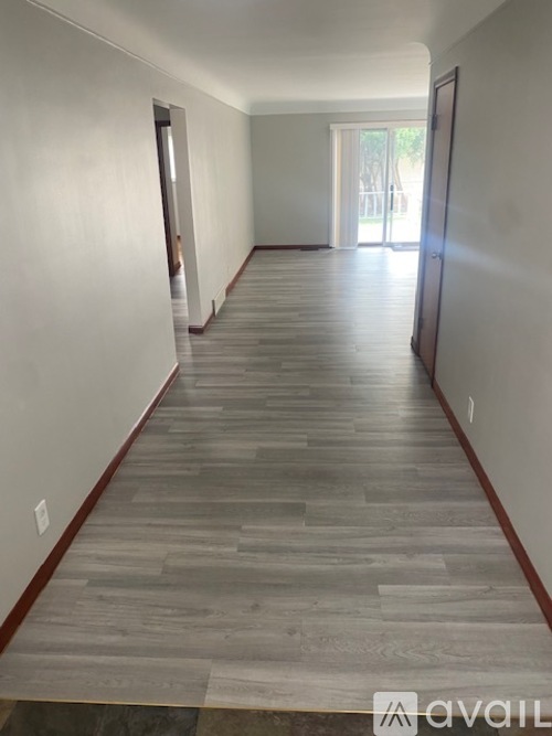 15396 Juliana Ave 3 Beds Single Family Home for Rent - Photo gallery 3