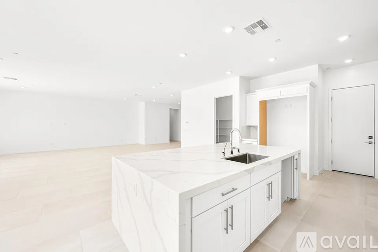 3601 Allen Crk Ct 6 Beds Single Family Home for Rent - Photo gallery 5