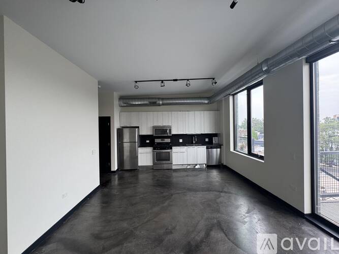 1645 N Milwaukee Ave Studio Apartment for Rent - Photo gallery 2