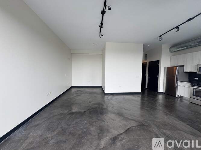 1645 N Milwaukee Ave Studio Apartment for Rent - Photo gallery 5
