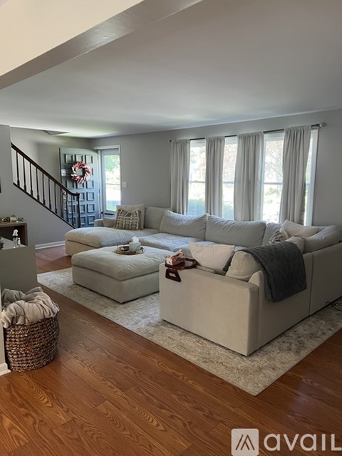 4481 South Buffalo Street 3 Beds Apartment for Rent
