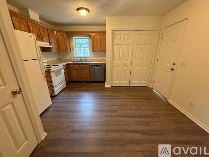 230 Bernower Ave SW 2 Beds Apartment for Rent - Photo gallery 5
