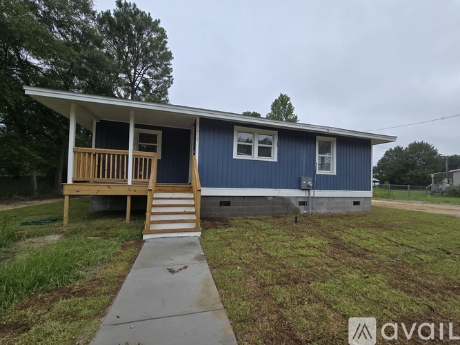 618 Robin St 4 Beds Single Family Home for Rent - Photo gallery 2