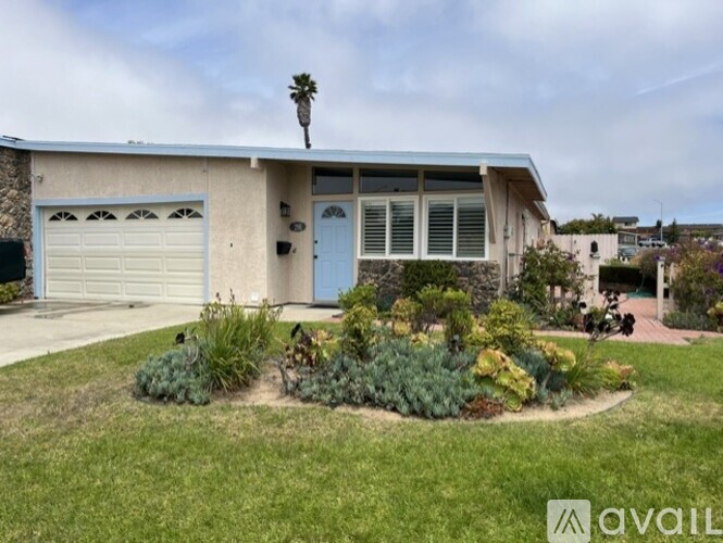 291 Janet Avenue 2 Beds Single Family Home for Rent - Photo gallery 1
