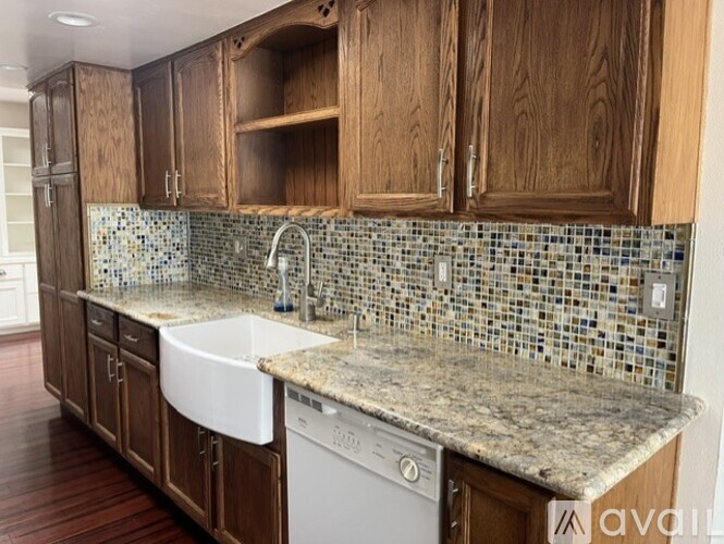 291 Janet Avenue 2 Beds Single Family Home for Rent - Photo gallery 4