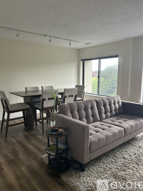 255 College Cross 1 Apartment for Rent - Photo gallery 3