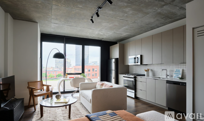 240 N Aberdeen St 1 Condo for Rent - Photo gallery 1