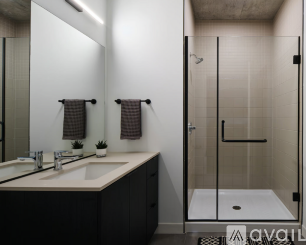 240 N Aberdeen St 1 Condo for Rent - Photo gallery 2