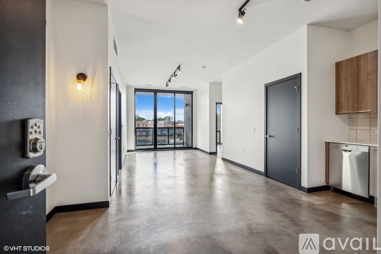 1645 N Milwaukee Ave 2 Beds Apartment for Rent - Photo gallery 2