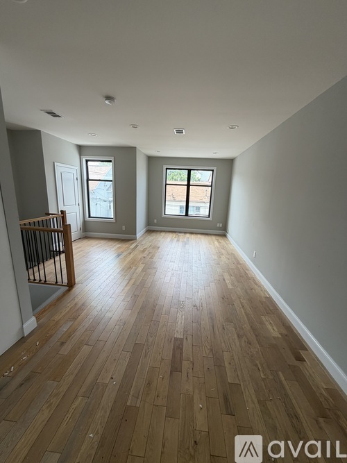 491 Summer St 3 Beds Apartment for Rent - Photo gallery 3