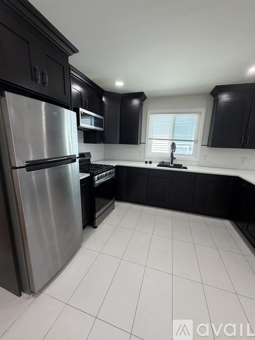 1058 E 25th St 2 Beds Apartment for Rent - Photo gallery 2