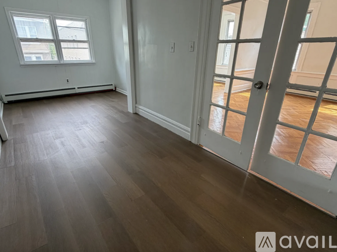12 Patten Pl 3 Beds Apartment for Rent - Photo gallery 3