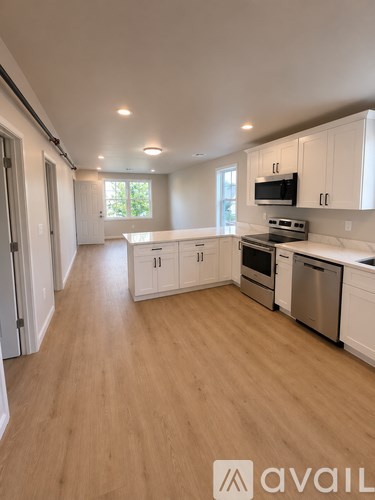 134 Florence St 3 Beds Apartment for Rent