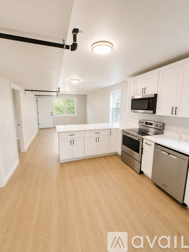 134 Florence St 3 Beds Apartment for Rent - Photo gallery 1