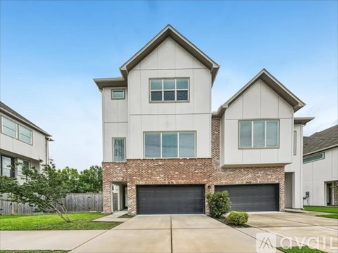 10533 Executive Lake Dr 3 Beds Apartment for Rent