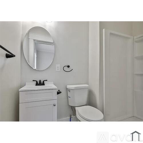 8 Long Street 3 Beds Single Family Home for Rent - Photo gallery 3