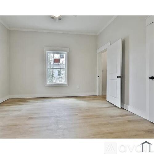 8 Long Street 3 Beds Single Family Home for Rent - Photo gallery 4