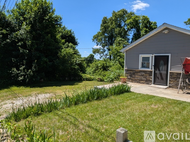 4 Newport Road 3 Beds Single Family Home for Rent - Photo gallery 1