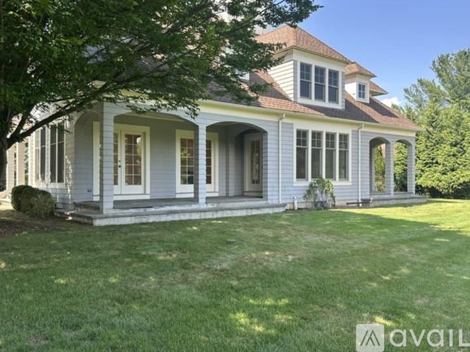 6 Sherwood Farms Lane 4 Beds Single Family Home for Rent - Photo gallery 3
