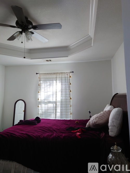 8 Leeward Court 3 Beds Single Family Home for Rent - Photo gallery 3