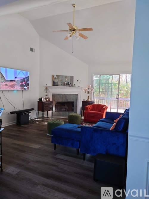 8 Leeward Court 3 Beds Single Family Home for Rent - Photo gallery 5
