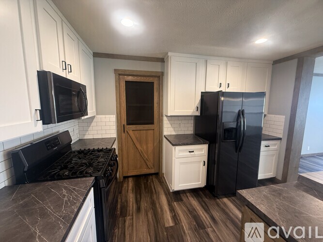 407 E Main Ave. 4 Beds Single Family Home for Rent - Photo gallery 4