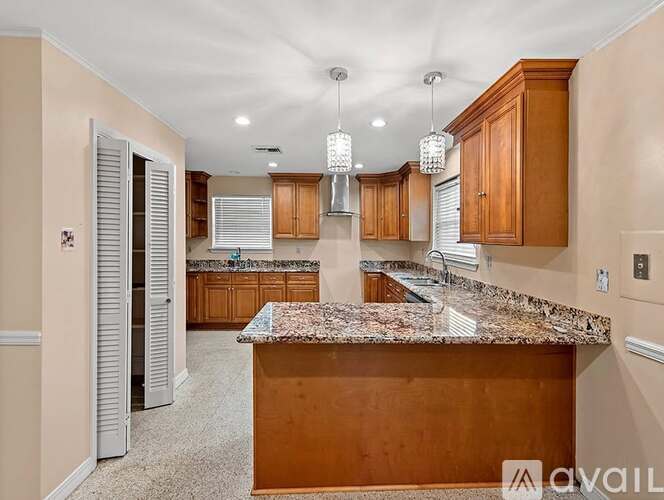 4505 Laplace Street 3 Beds Single Family Home for Rent - Photo gallery 5