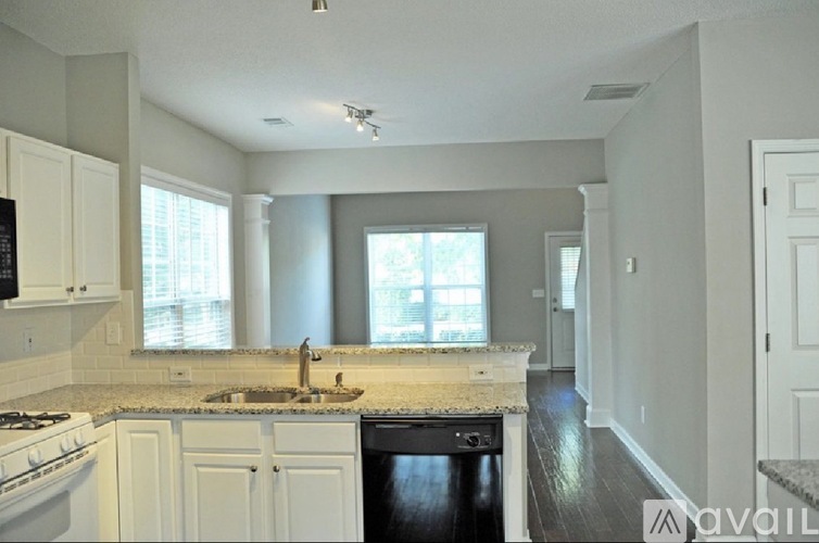 10905 Wittenridge Drive 3 Beds Single Family Home for Rent - Photo gallery 3