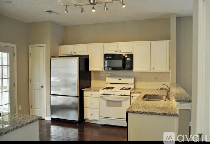 10905 Wittenridge Drive 3 Beds Single Family Home for Rent - Photo gallery 4