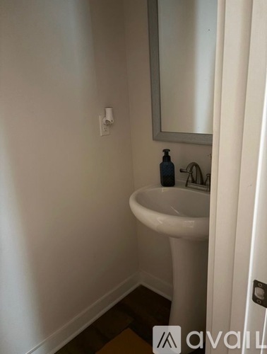 3548 Station Drive 3 Beds Single Family Home for Rent - Photo gallery 4