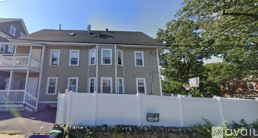 10-12 Linden Street 4 Beds Apartment for Rent - Photo gallery 3