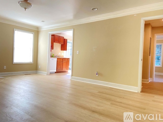 1456 Kennesaw Dr NW 4 Beds Single Family Home for Rent - Photo gallery 3
