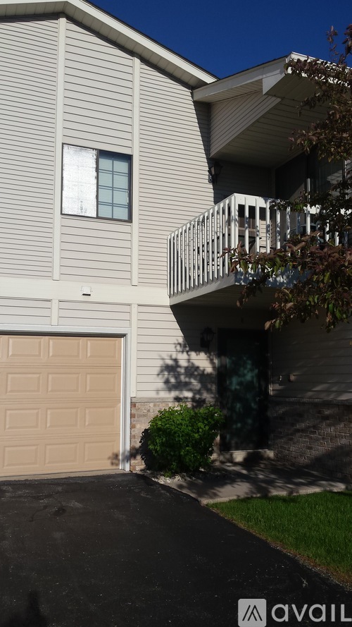 7305 98th Avenue 1 Condo for Rent - Photo gallery 1
