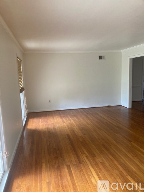 4647 Sylvan Drive 3 Beds Single Family Home for Rent - Photo gallery 2
