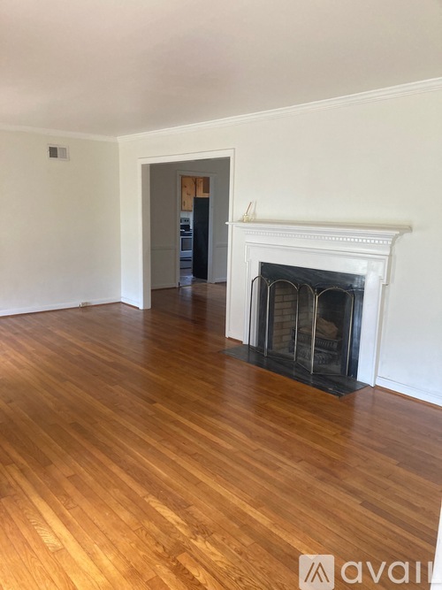 4647 Sylvan Drive 3 Beds Single Family Home for Rent - Photo gallery 3