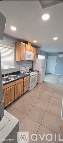 419 North Sierra Avenue 2 Beds Apartment for Rent - Photo gallery 2