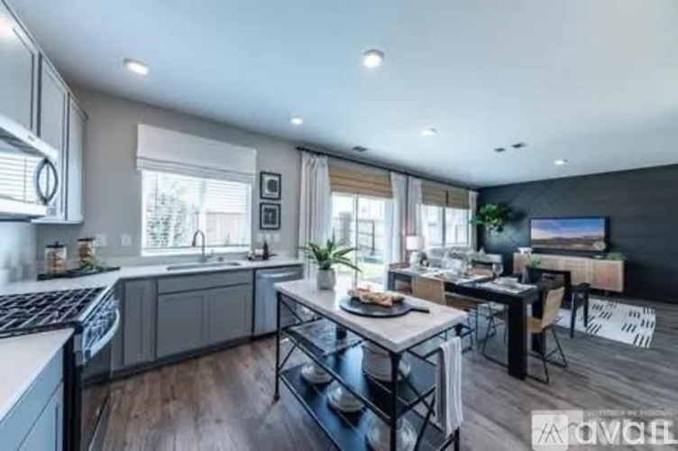 1388 Alpine Terrace 3 Beds Single Family Home for Rent - Photo gallery 4