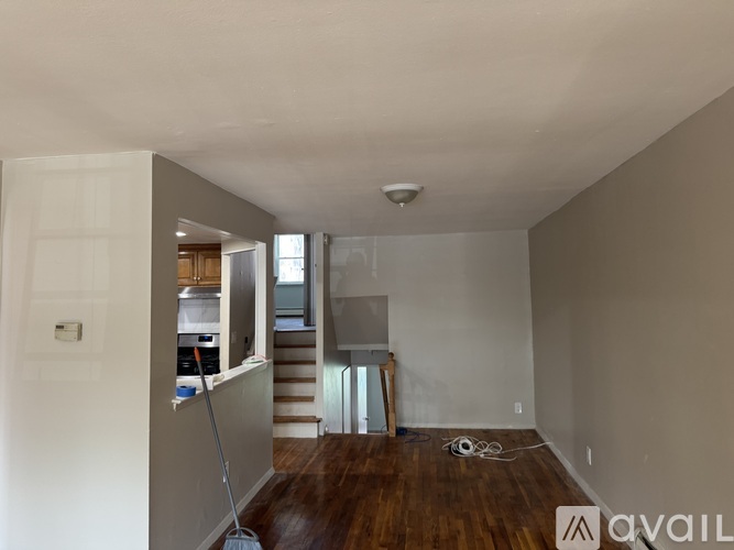 17 Paerdegat 8th Street 3 Beds Apartment for Rent - Photo gallery 5