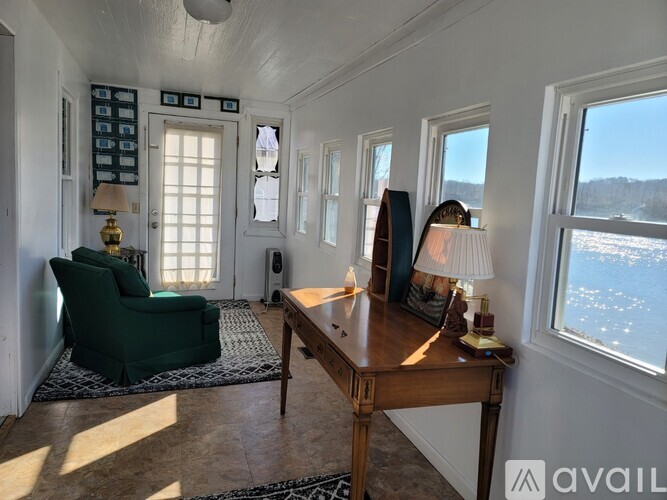 206 Kanawha Avenue 2 Beds Single Family Home for Rent - Photo gallery 4