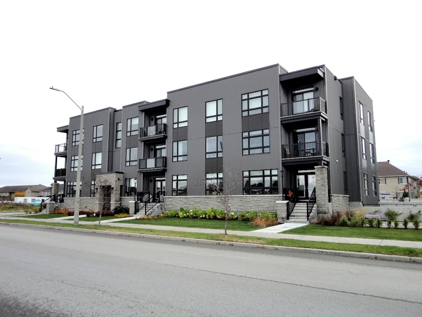 2 bedroom apartment - 180 Cope Drive, Kanata - unit 201 2