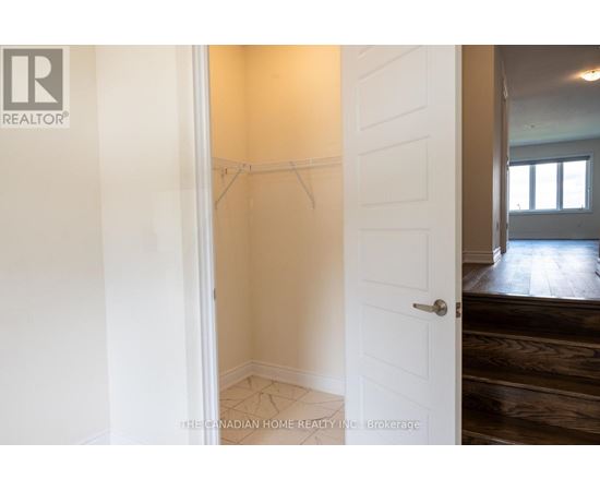 232 WILMOT ROAD 4 Beds House for Rent - Photo gallery 4