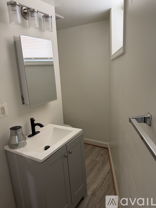 2322 Minnesota Avenue Southeast 4 Beds Single Family Home for Rent - Photo gallery 2