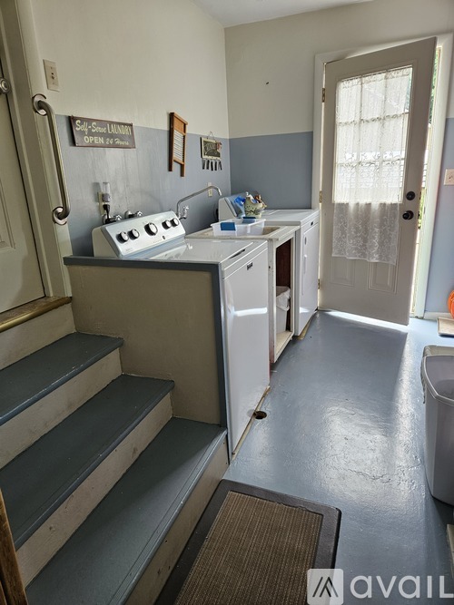 1819 Northeast 205th Avenue 1 Single Family Home for Rent - Photo gallery 3