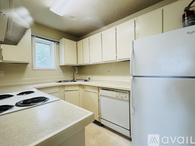 104 B Street 2 Beds Apartment for Rent - Photo gallery 4