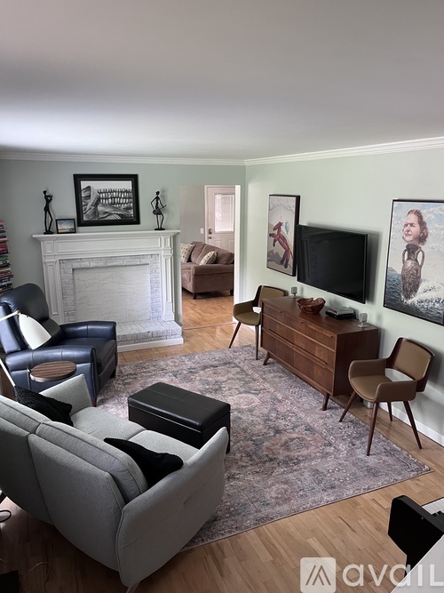 217 Pebble Glen Drive 2 Beds Single Family Home for Rent - Photo gallery 2