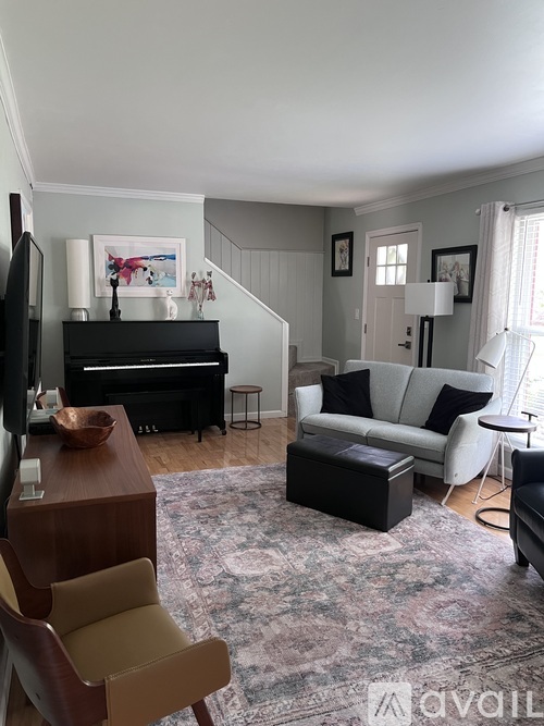 217 Pebble Glen Drive 2 Beds Single Family Home for Rent - Photo gallery 3