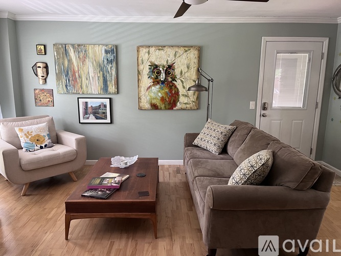 217 Pebble Glen Drive 2 Beds Single Family Home for Rent - Photo gallery 4