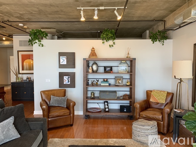 111 S Morgan St 2 Beds Apartment for Rent - Photo gallery 2