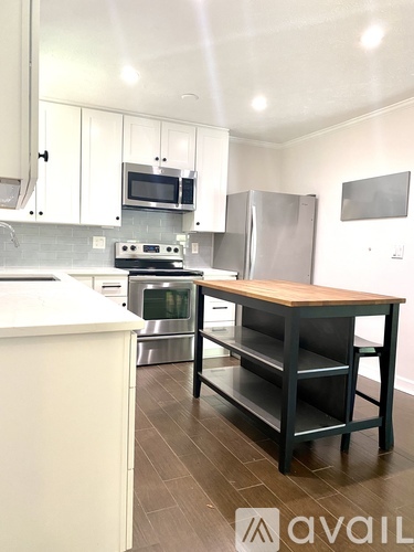 316 Nelms Avenue Northeast 2 Beds Single Family Home for Rent - Photo gallery 3