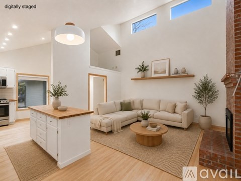 10946 SW 65Th Ave 3 Beds Apartment for Rent